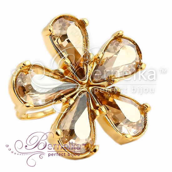 JASSIE    Swarovski.5570-3009-7045 994.00 . !!!.jpg