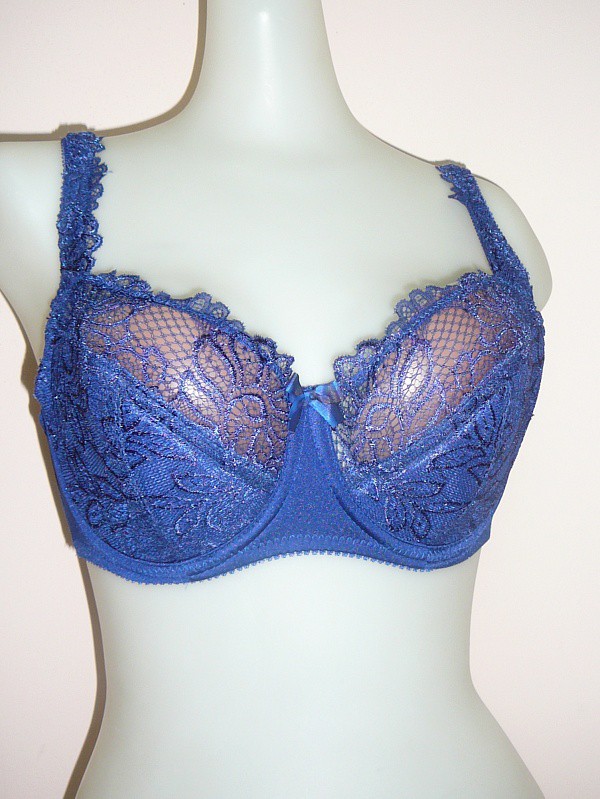  NOVELLA 140-711 670.00