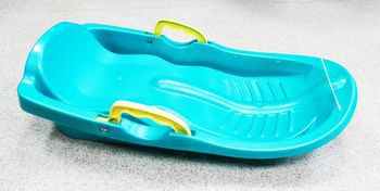 - Snow-  .(,,.),  410+%