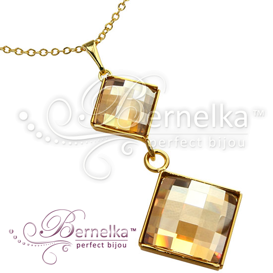 Dolly    Swarovski.5530-1273-7055 588.00 . !!!.jpg