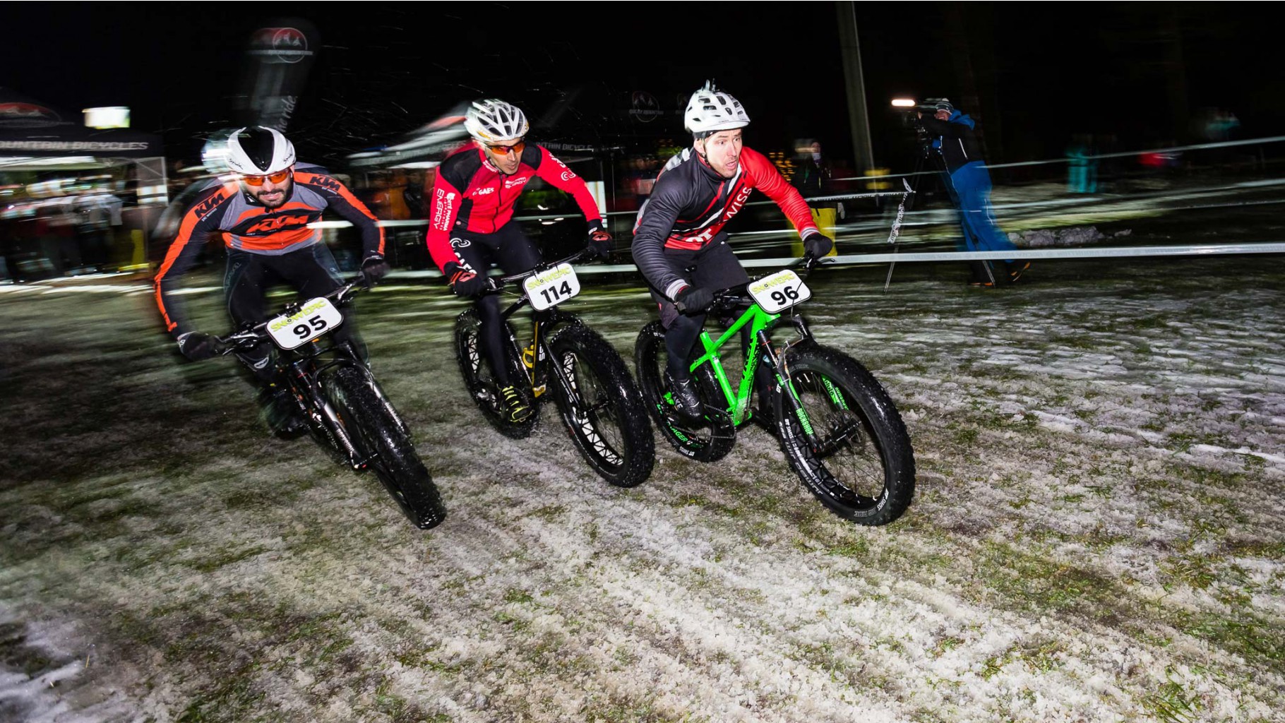 Snow Epic 2015 Night Ride Copyright SnowEpic VojoMag-3.jpg