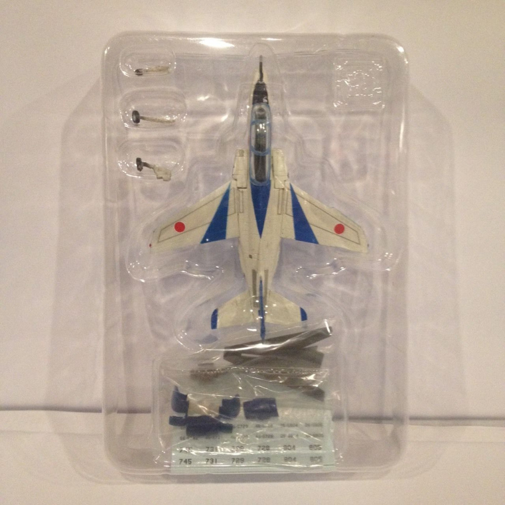 144 F-Toys T-4 Blue Impulse 2.jpg