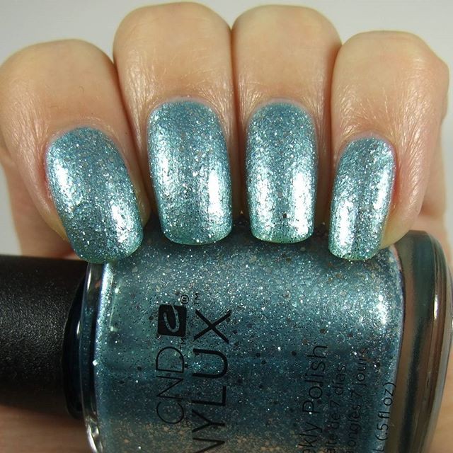 VINYLUX 204 Glacial Mist