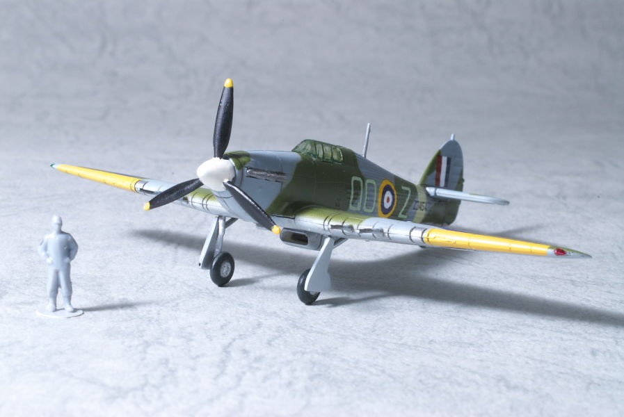 F-Toys Hurricane Camo 1.jpg