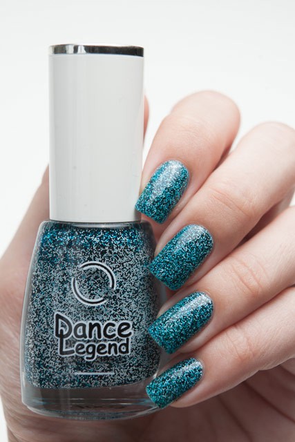 Dance Legend Caviar Polish 1003 Zebrasoma 01.jpg