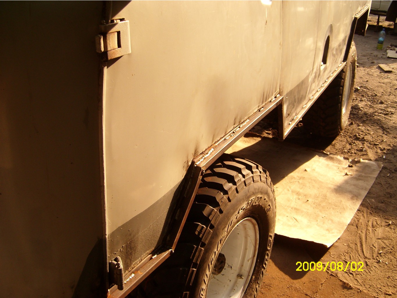 SL732325.JPG
