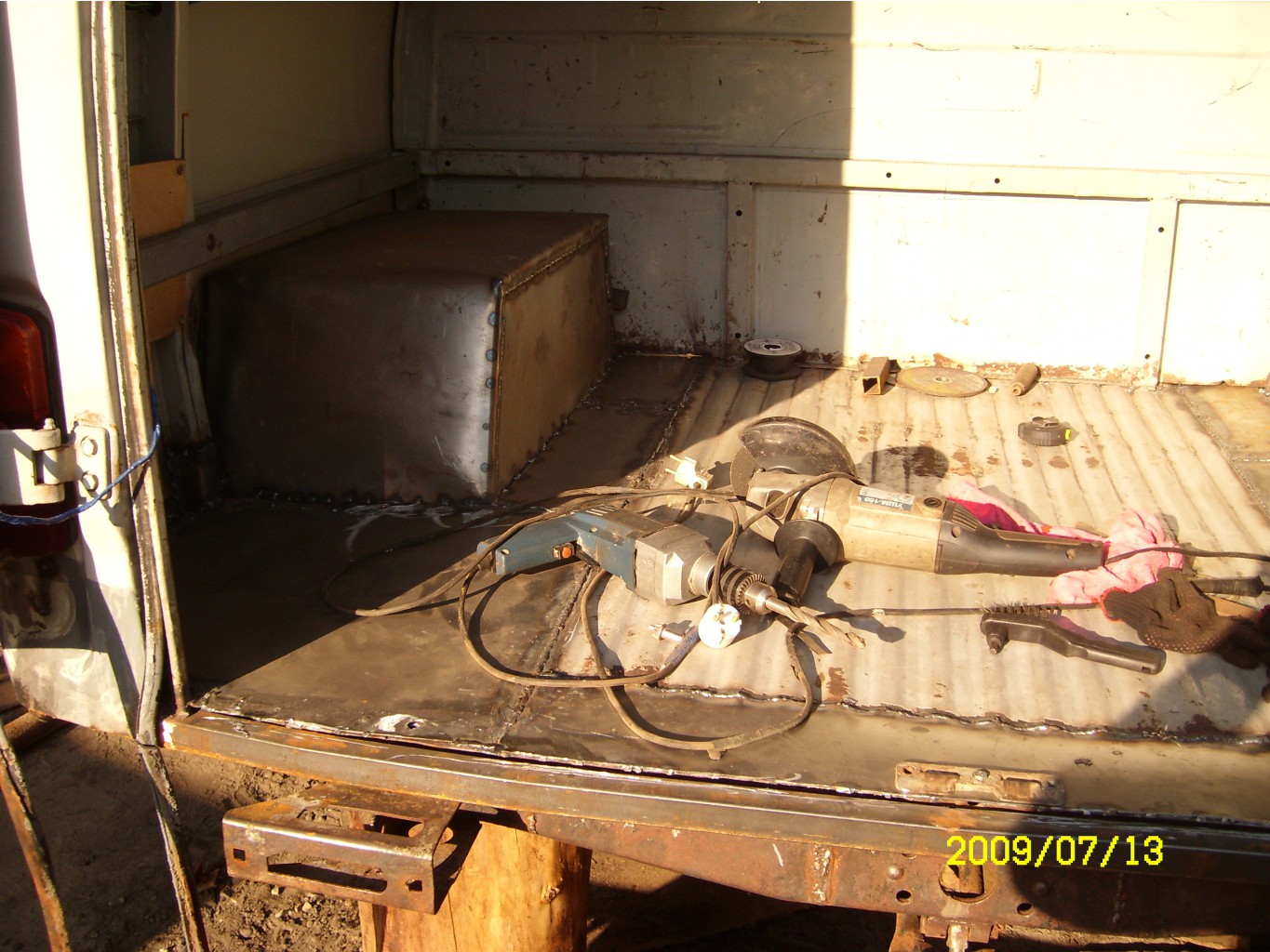 SL732269.JPG