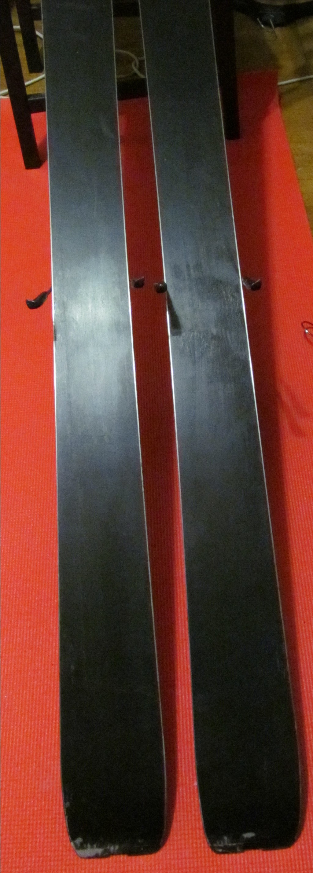 Elan tail