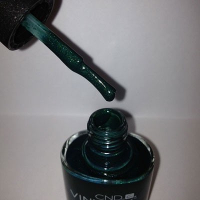 VINYLUX 147 Serene Green .