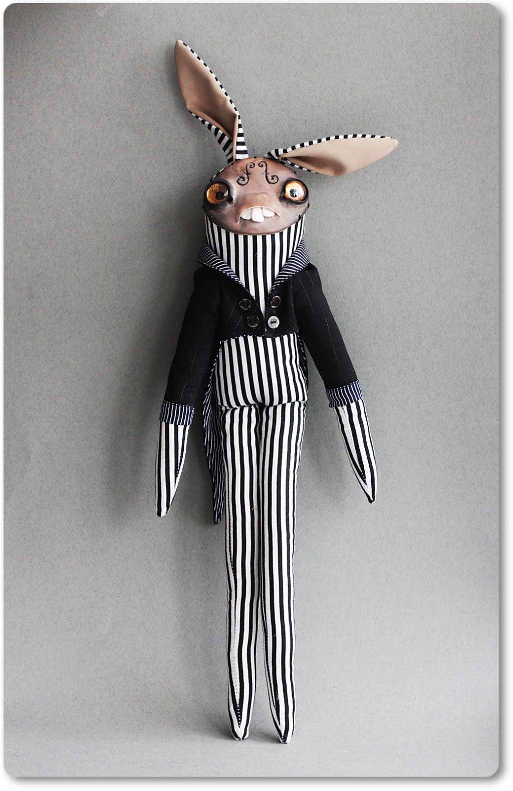 DUST BUNNY THE MAKER - 