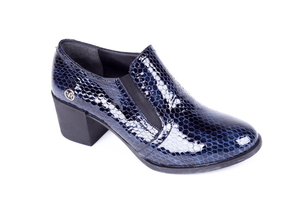 35 laci bomba  36-40 (PEG)	2 450,00 .