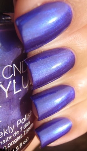 VINYLUX 138 Purple Purple