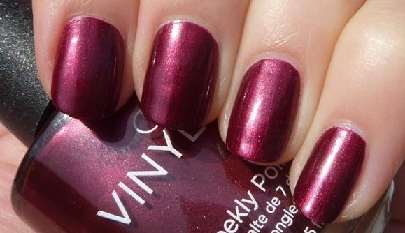 VINYLUX 130 Masquerade