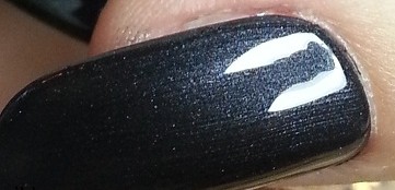 VINYLUX 133 Overtly Onyx