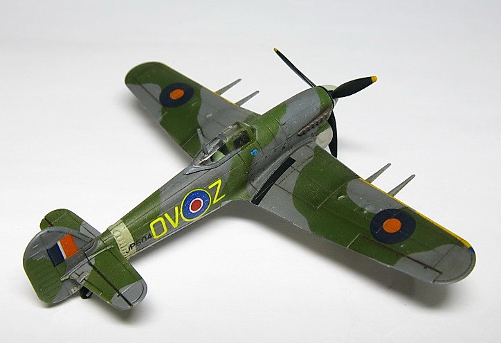 144 F-Toys Typhoon Green 3.jpg