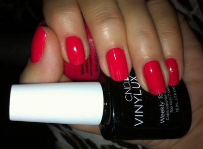 VINYLUX 122 Lobster Roll