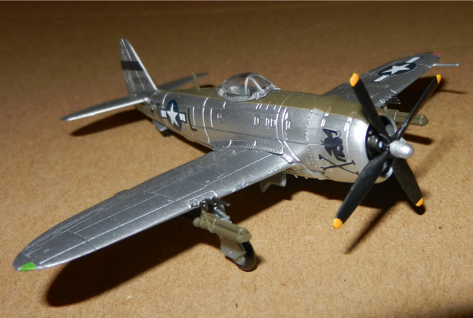 Bandai P-47D 1.JPG