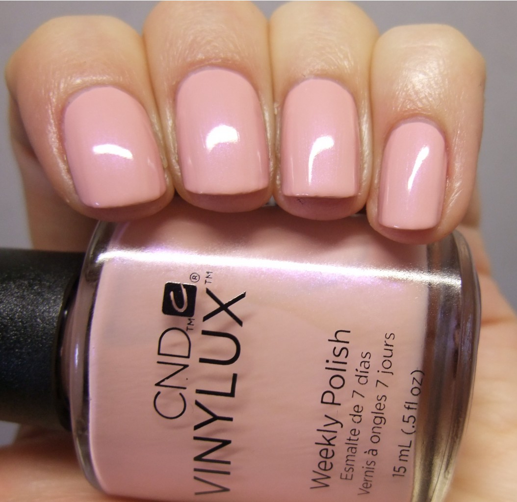 VINYLUX 182 Blush Teddy.