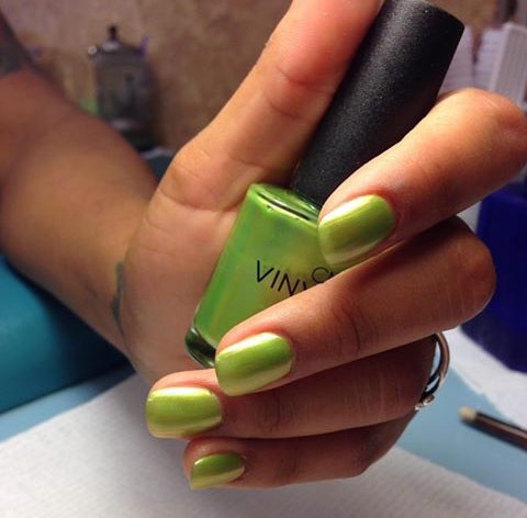 VINYLUX 127 Limeade .