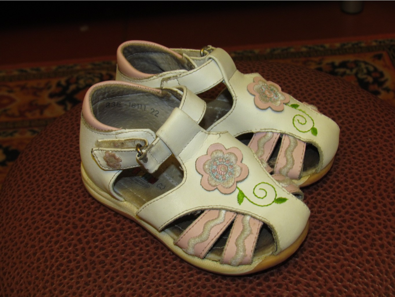 Сандали Бамбини 14 см по стельке 200 руб.