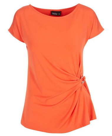 704р (7,99 EUR)