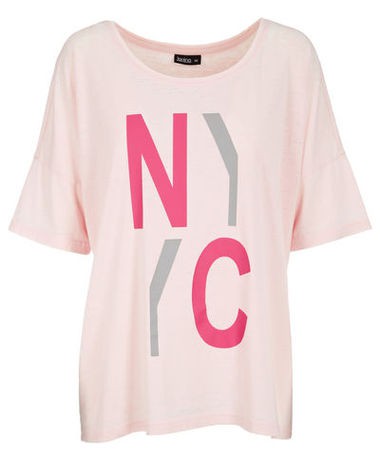 704р (7,99 EUR)