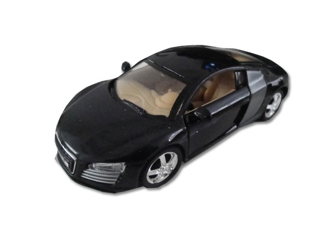  AUDI-R8 220