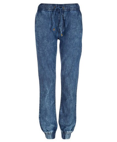1408р (15,99 EUR)