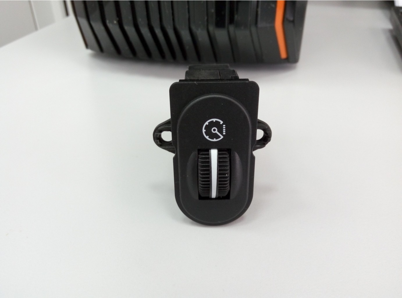 96BB-13K752-AB (Ford)