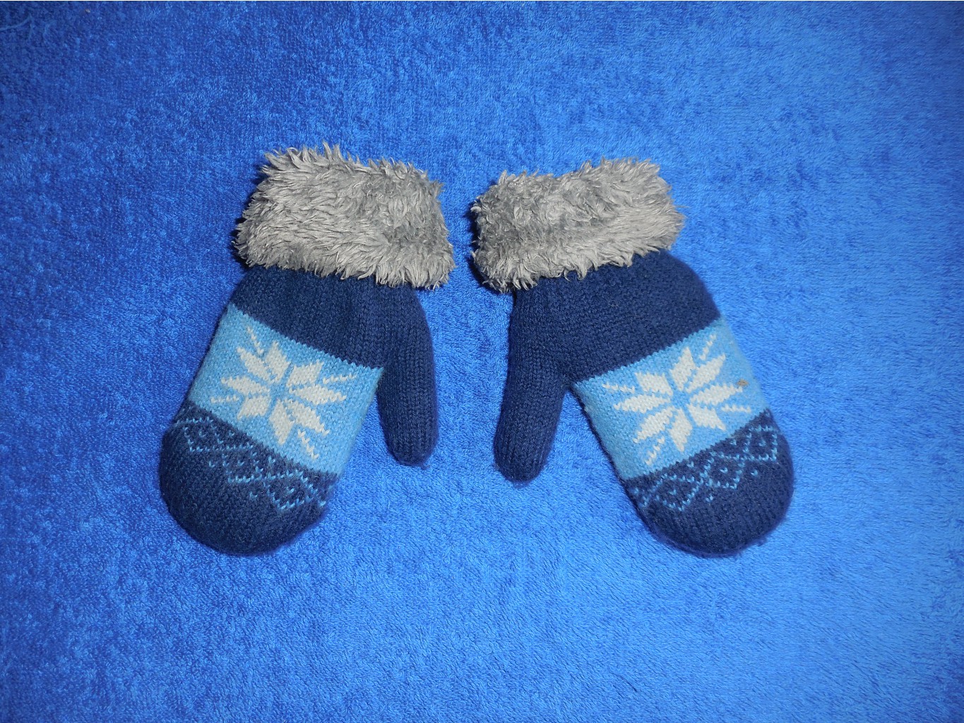 Варежки 1-2 года,100 руб