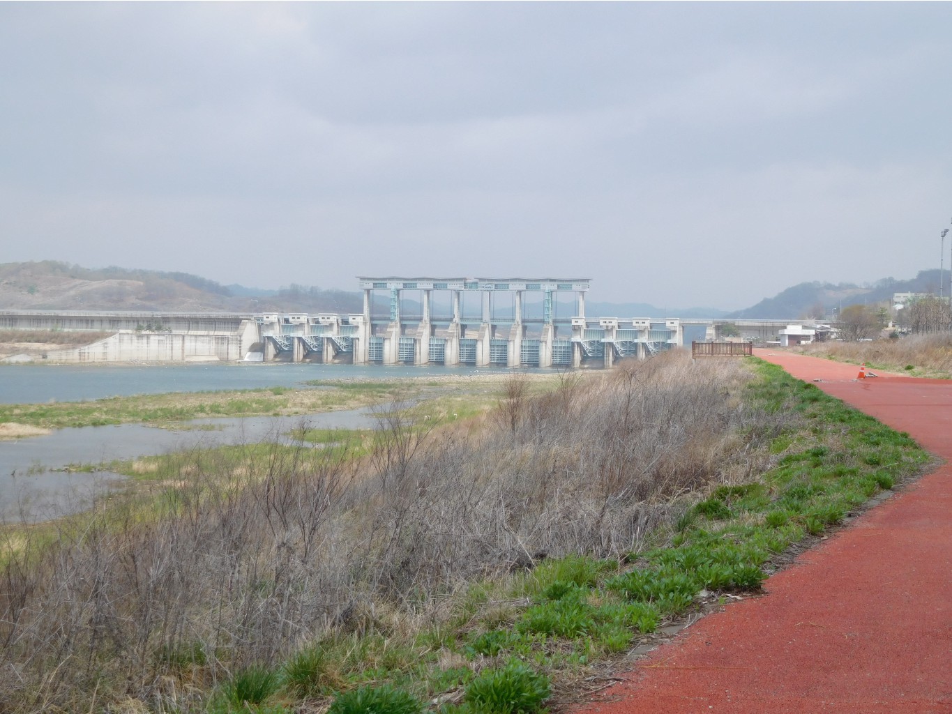DSCN0570.JPG