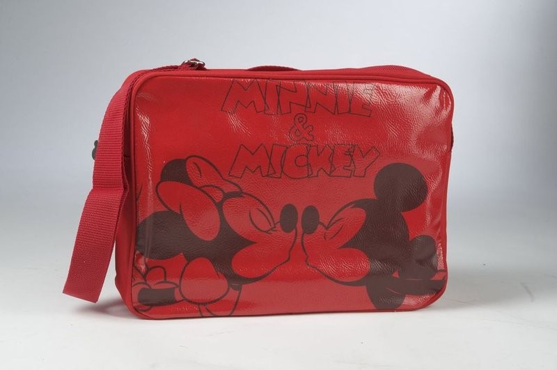     (4)	D79653 Red	342310