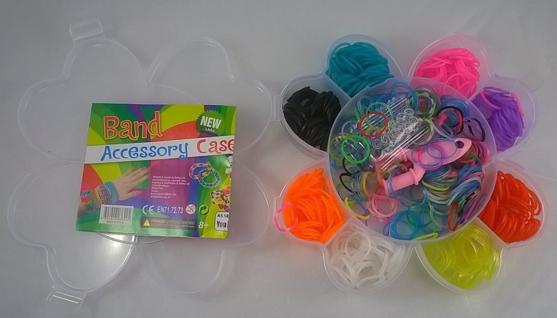   Loom Bands.  150 /.