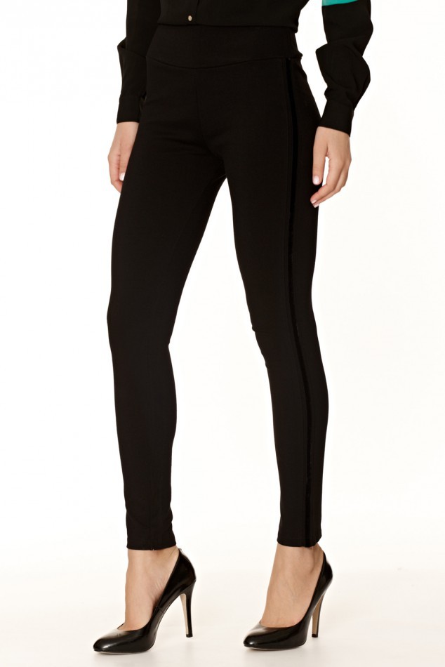  B484503 after dark 860.jpg