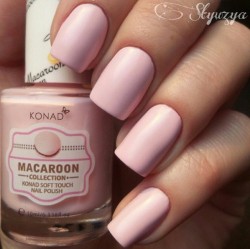    Konad Macaroon Pink Rose.jpg