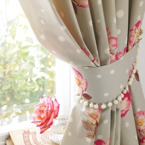 Vintage-Curtains1-500x500.jpg