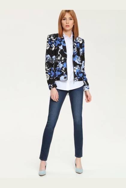 Szk0463-zakiet-damski-luzny-na-podszewce-ze-stojka-z-kieszeniami 2210  - 40-48.jpg