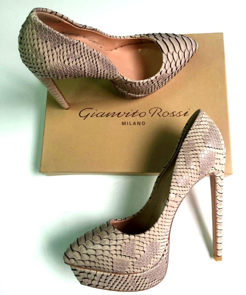  Gianvito Rossi  2,  14 .jpg