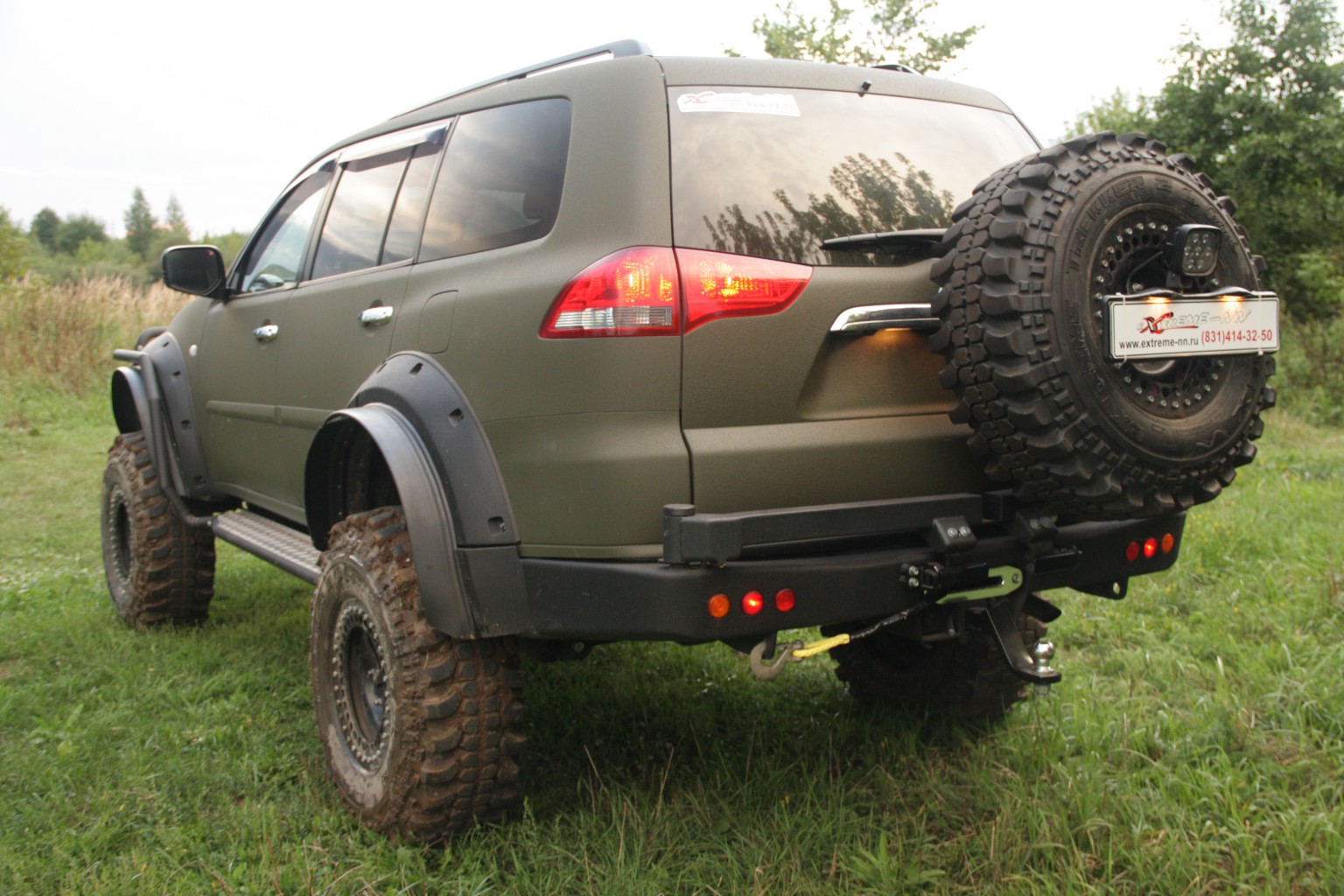 Mitsubishi Pajero Sport  ̣  -