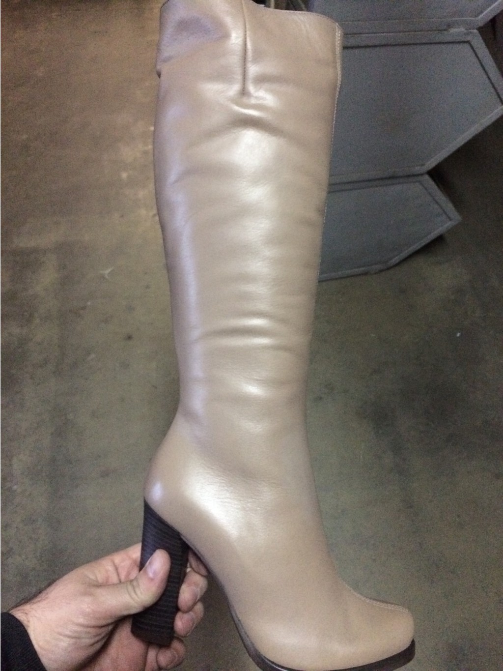 32))23-0))6-63))3 Сапоги бежевая кожа мех евро Зима 1800 ру.JPG