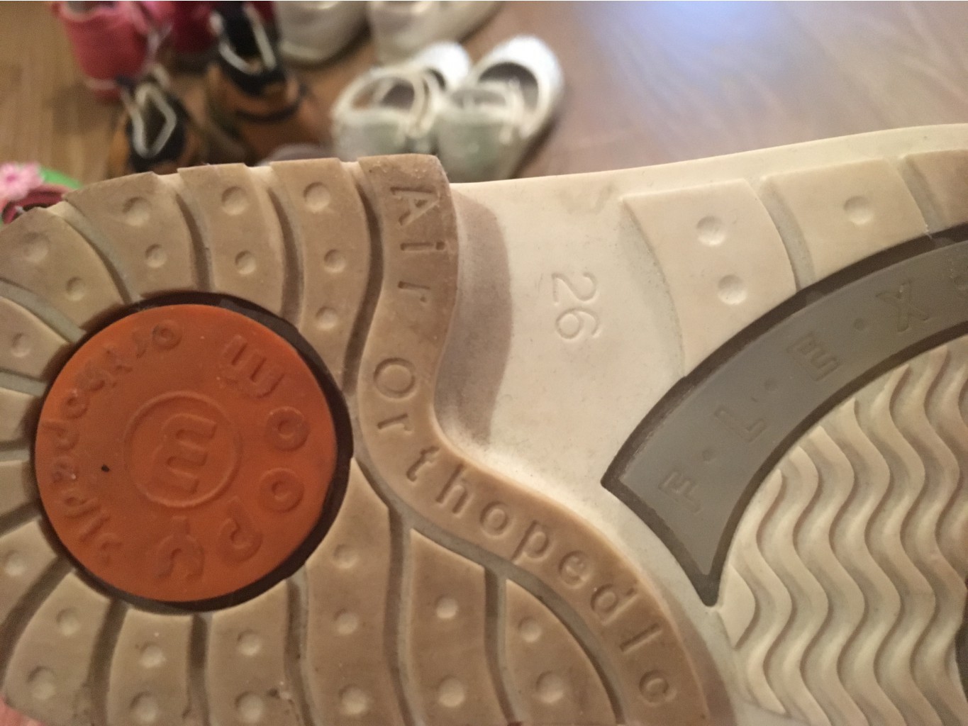 Woopy ortopedic, 26 .