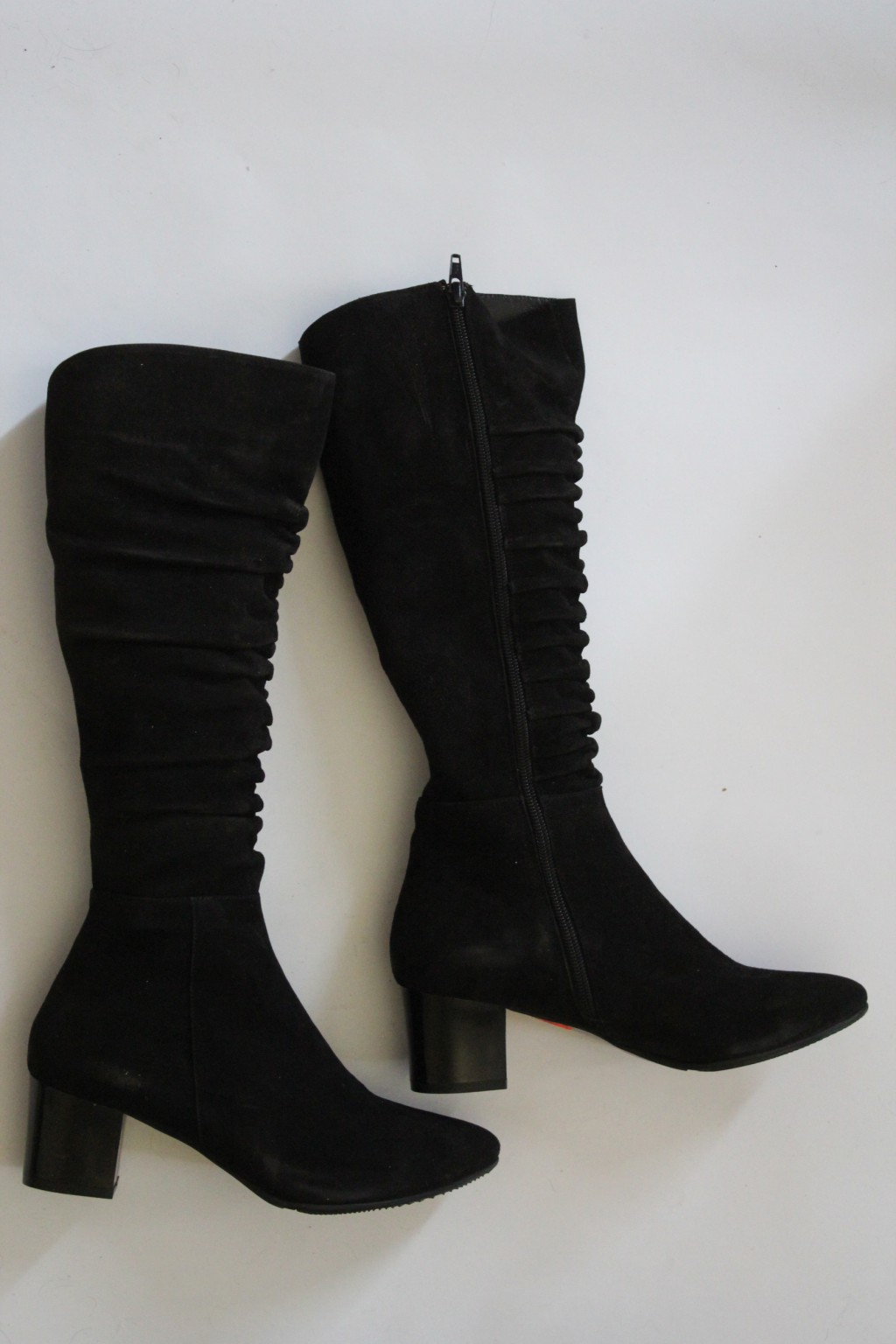 47.JPG Labour	67-27    1100 