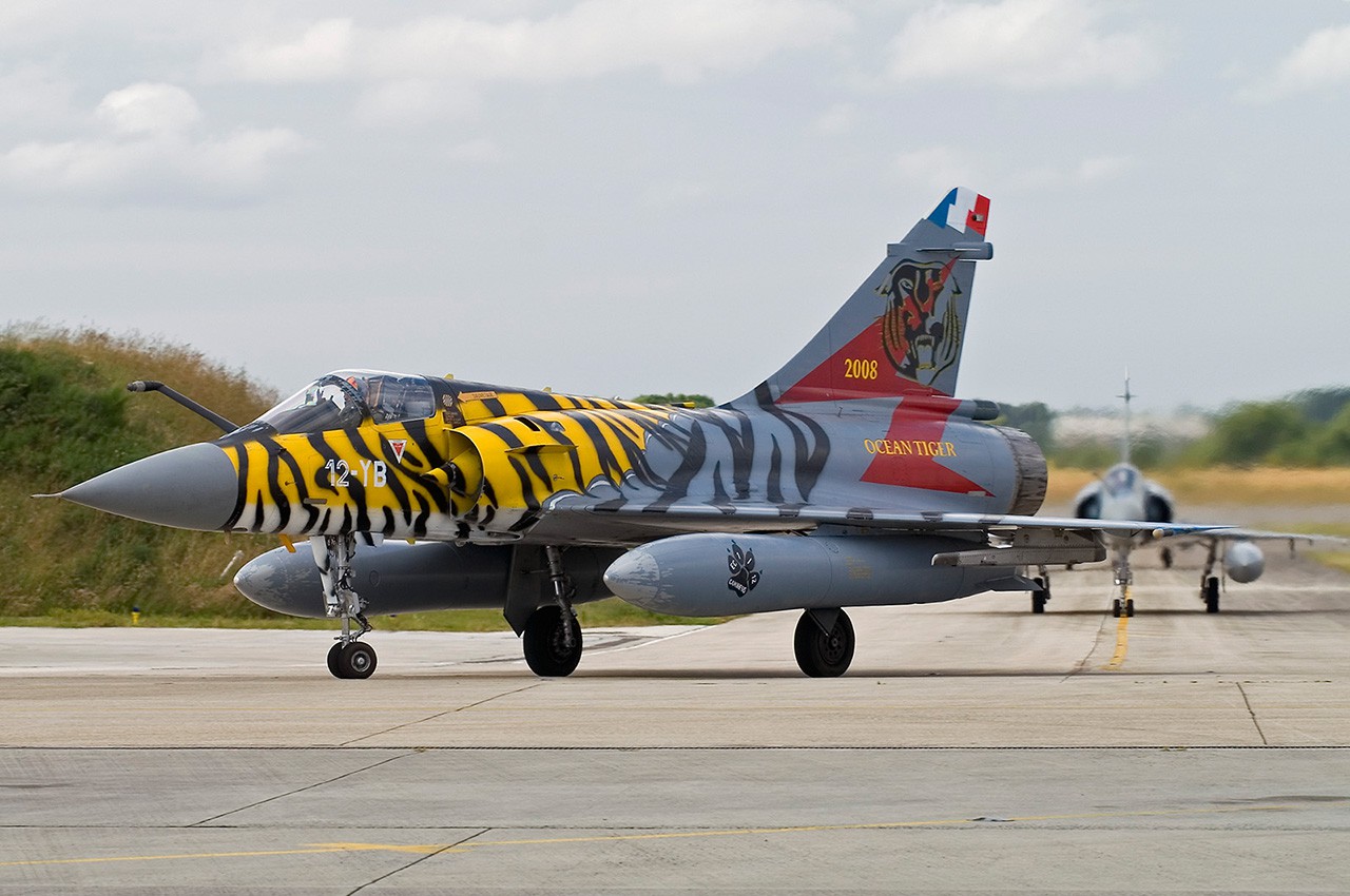 F-Toys Mirage 2000 Tiger 3.jpg