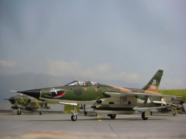 JWings F-105G #3a.jpg