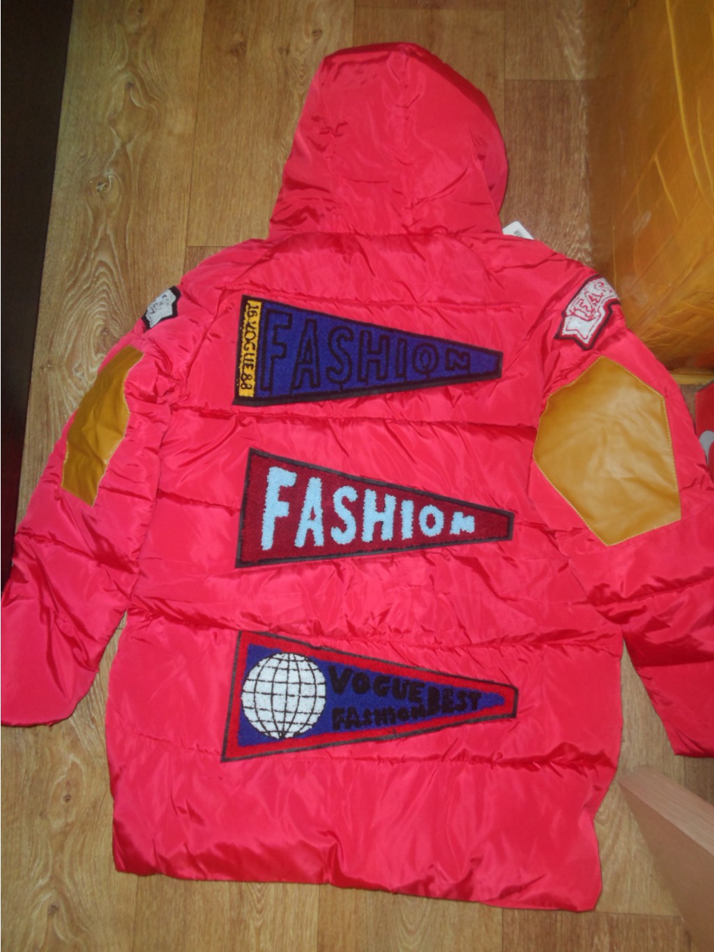 XL(примерно на 48, вес 0,98кг)