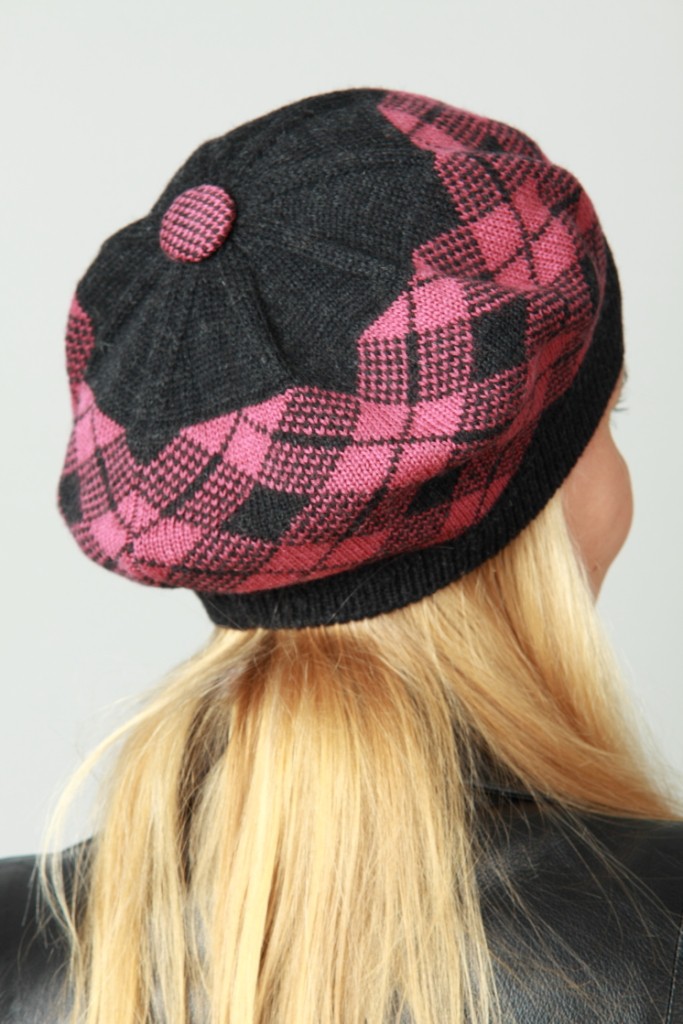 БЕРЕТ АРТ.17-174маренго брусника