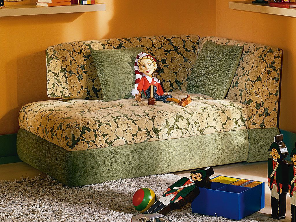 Armchair-bed 4-1.jpg