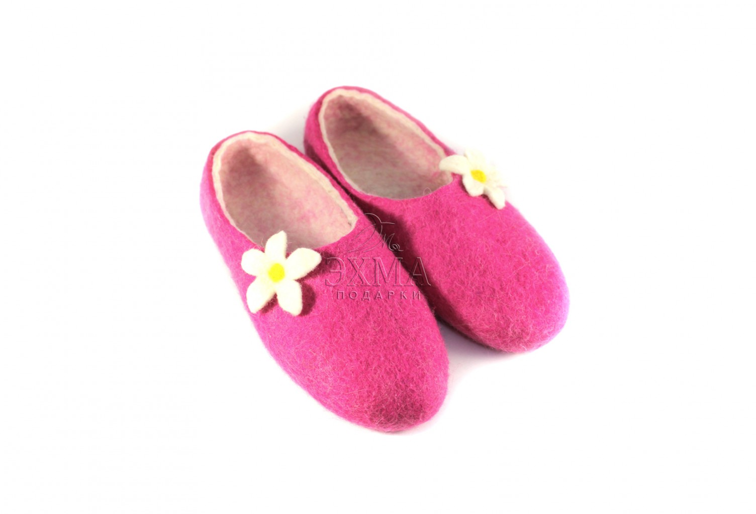 Розовые с белым цветком