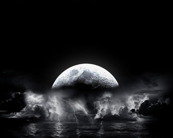 MoonLightningStorm 1280x1024.jpg