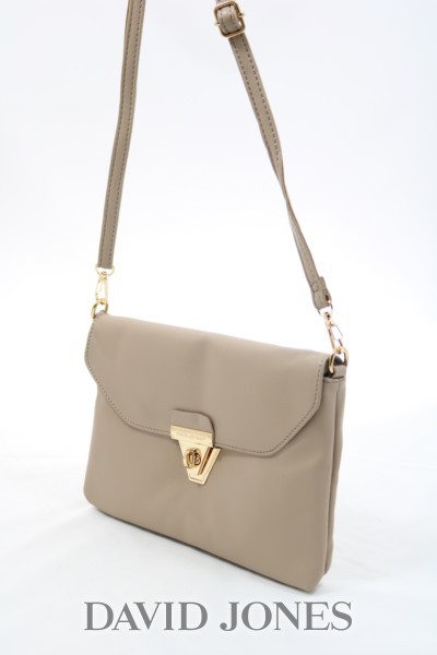 David Jones 3237 D.Camel.jpg